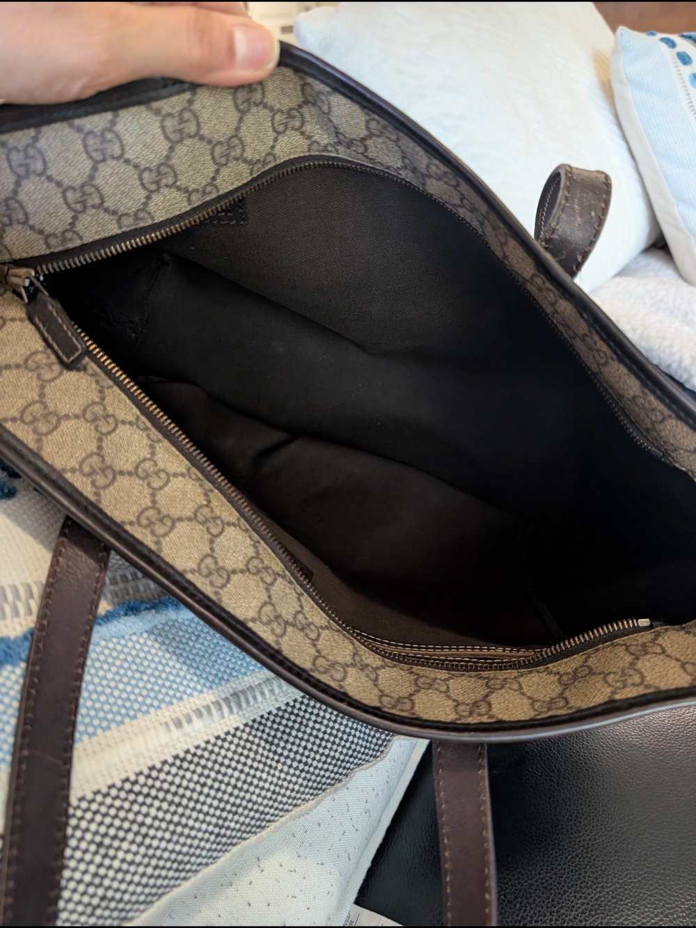 Gucci Monogram Canvas Tote in Beige/Brown - Picture 5 of 13
